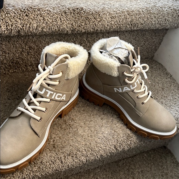 Nautica Beige Shearling-Trim Lug Sole Ankle Boots - Picture 6 of 7
